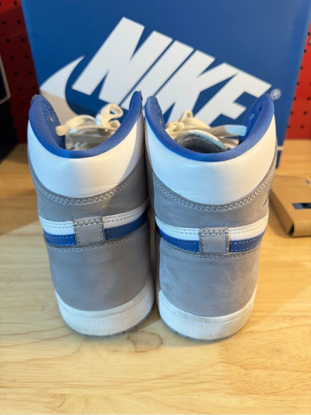 Nike Air Jordan 1 High OG True Blue Size 10.5D